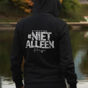 ST NIET ALLEEN – HEREN Hoody zipper zwart, logo in wit