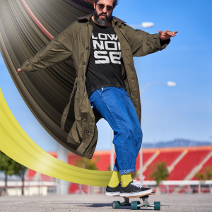 CHARLY LOWNOISE – T-shirt with LOWNOISE print