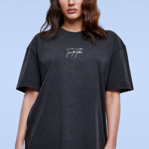 BILLY THE KIT – LADIES Oversized Acid Wash Tee, Black – Serenity, Courage, Wisdom